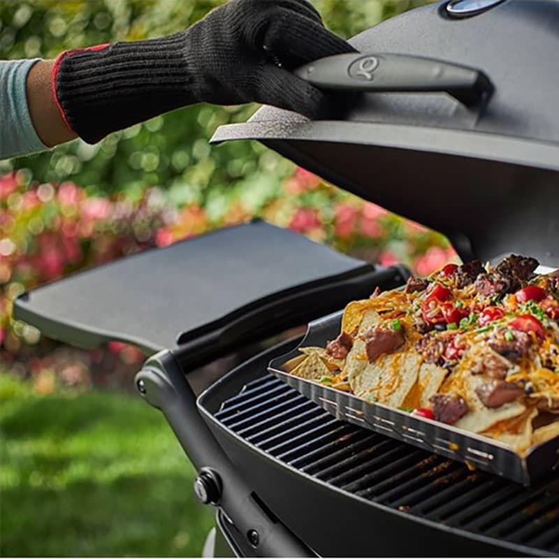 Premium γάντια BBQ με σιλικόνη Weber S/M | www.mantemi.gr