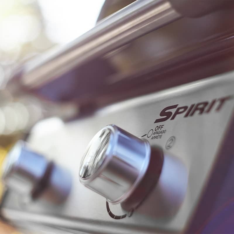 Ψησταριά υγραερίου Weber Spirit E-215 GBS | www.mantemi.gr