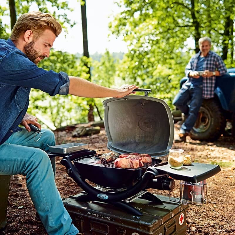 Φορητή ψησταριά υγραερίου Weber Q1200 | www.mantemi.gr