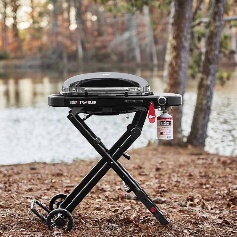 Φορητή ψησταριά υγραερίου Weber Traveler Compact | www.mantemi.gr