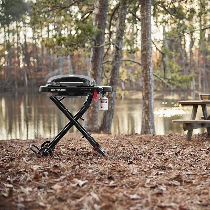 Φορητή ψησταριά υγραερίου Weber Traveler Compact | www.mantemi.gr