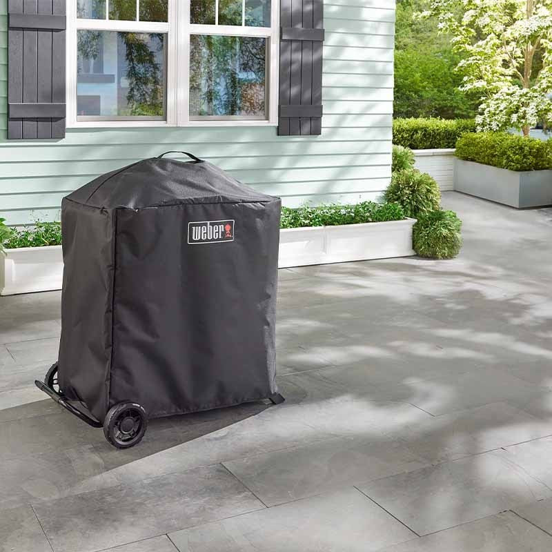 Premium κάλυμμα ψησταριάς Weber Traveler Compact | www.mantemi.gr