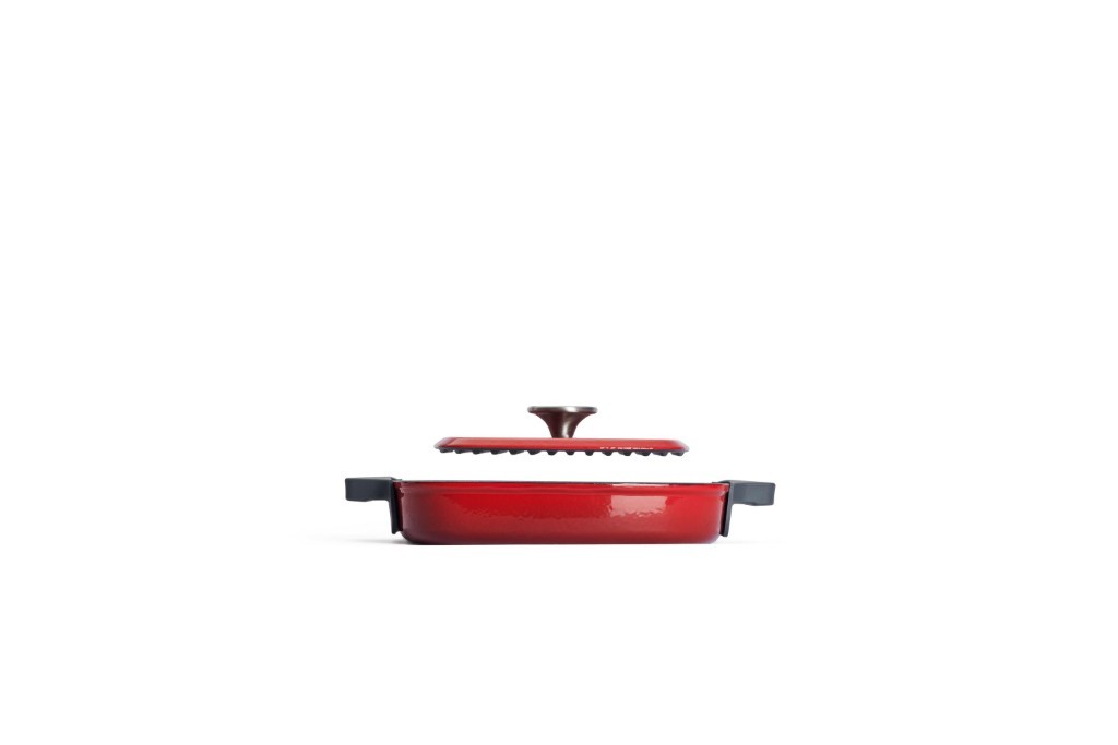 Μαντεμένια γκριλιέρα επισμαλτωμένη Woll Iron Grill με πρέσα ψησίματος 624-2CI-010 24x24cm Chili Red | www.mantemi.gr