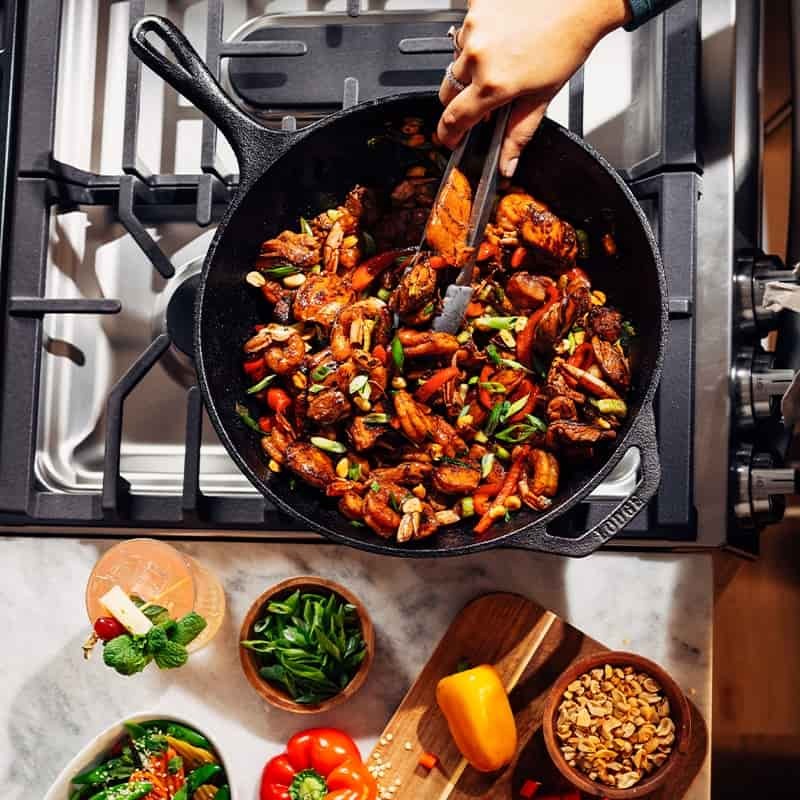 Μαντεμένιο γουόκ Chef Collection Lodge 31,75cm LC12W | www.mantemi.gr