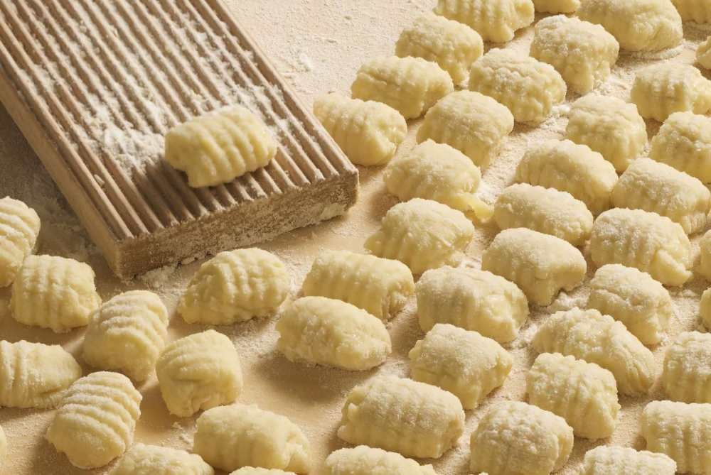 Ξύλινος πλάστης για νιόκι Eppicotispai | www.mantemi.gr