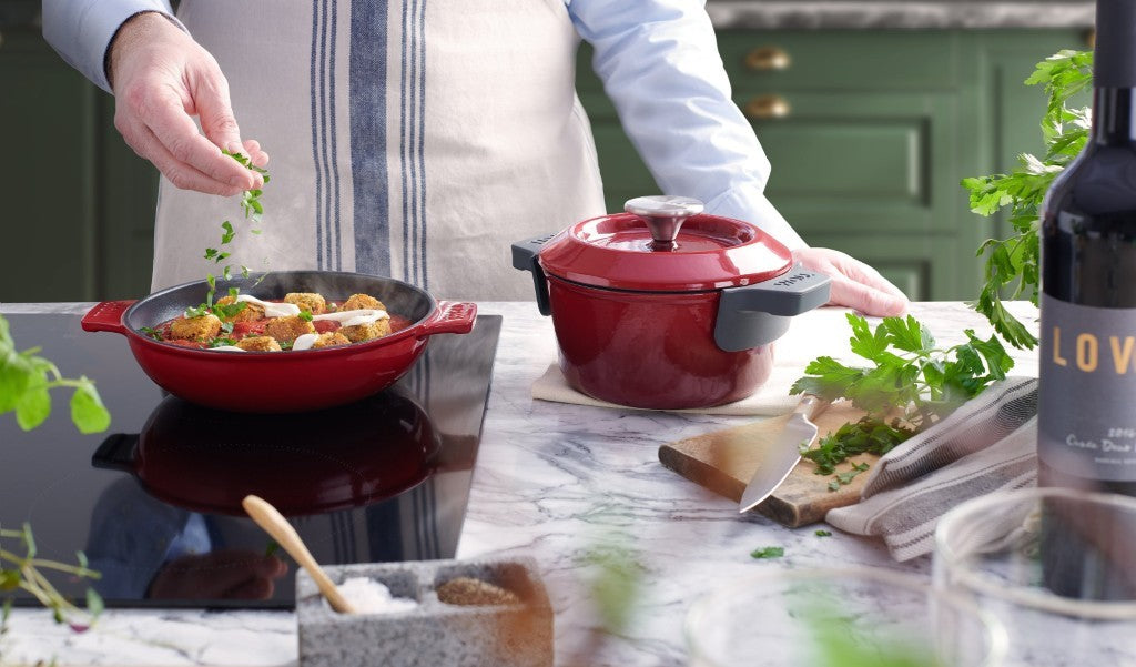 Μαντεμένια κατσαρόλα επισμαλτωμένη Woll Iron Pot 4,2lt 24cm 124CI-010 Chili Red | www.mantemi.gr