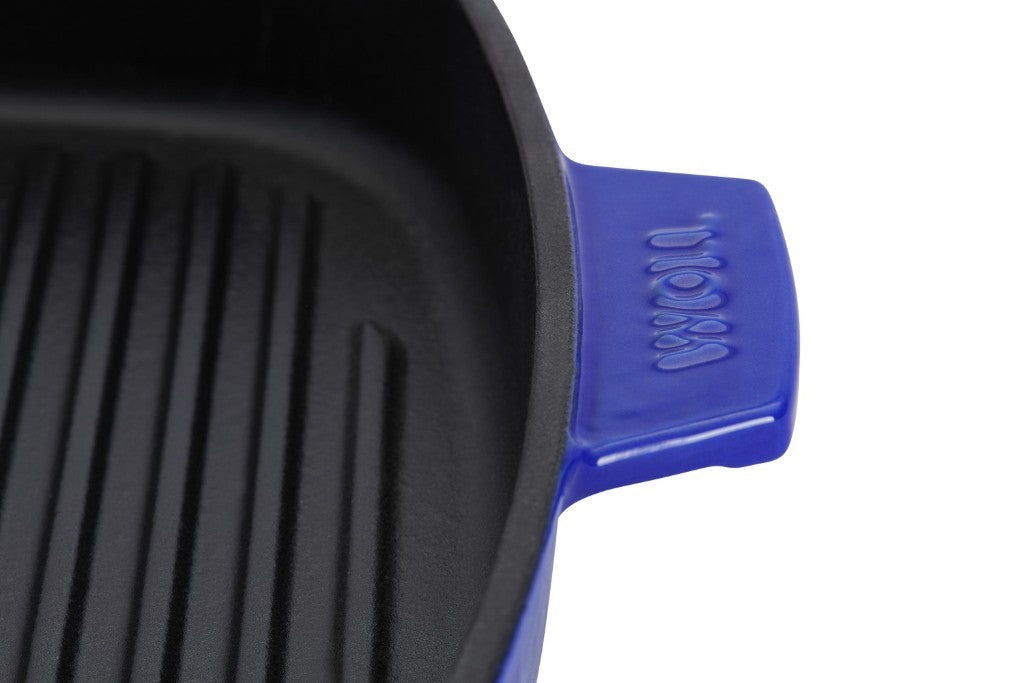 Μαντεμένια γκριλιέρα επισμαλτωμένη Woll Iron Grill με πρέσα ψησίματος 624-2CI-020 24x24cm Cobalt Blue | www.mantemi.gr